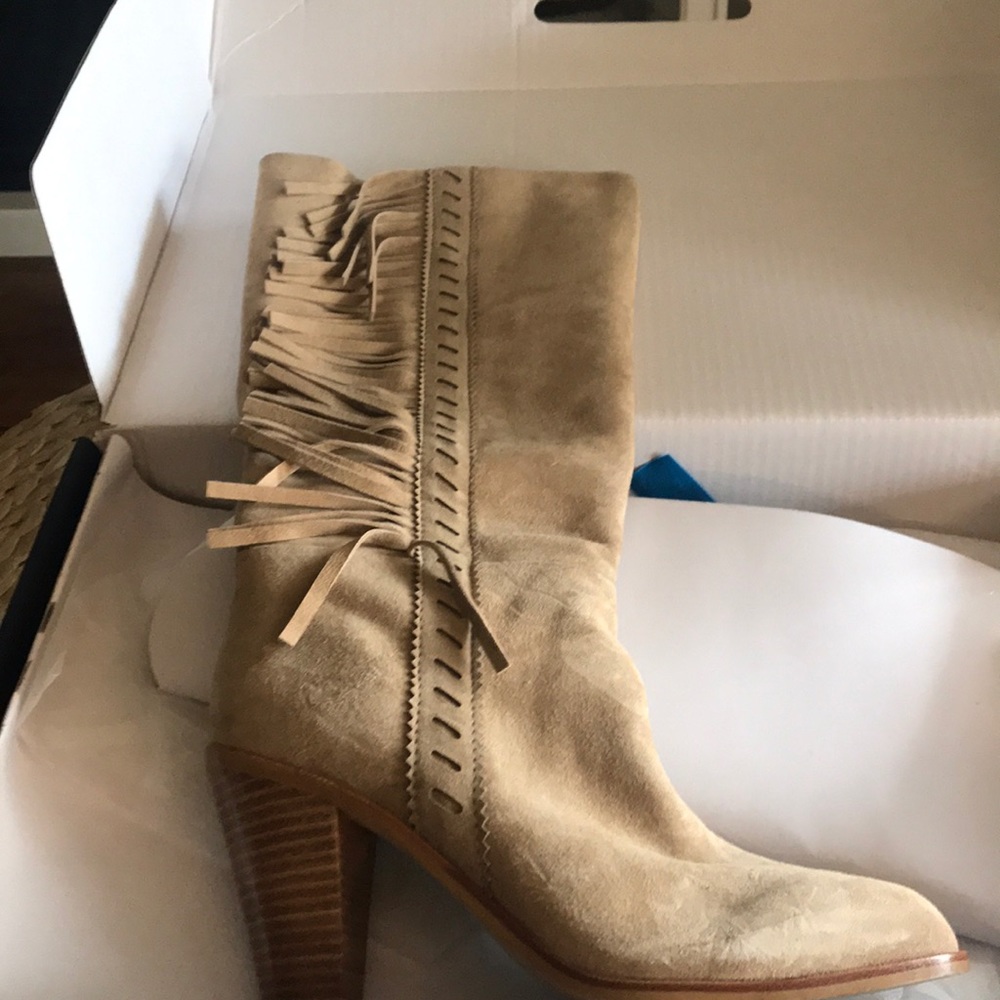 Splendid boots